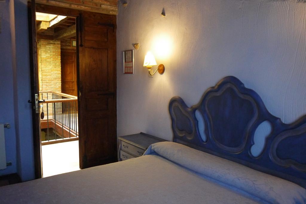 Posada Corral Mayor La Serna  Room photo